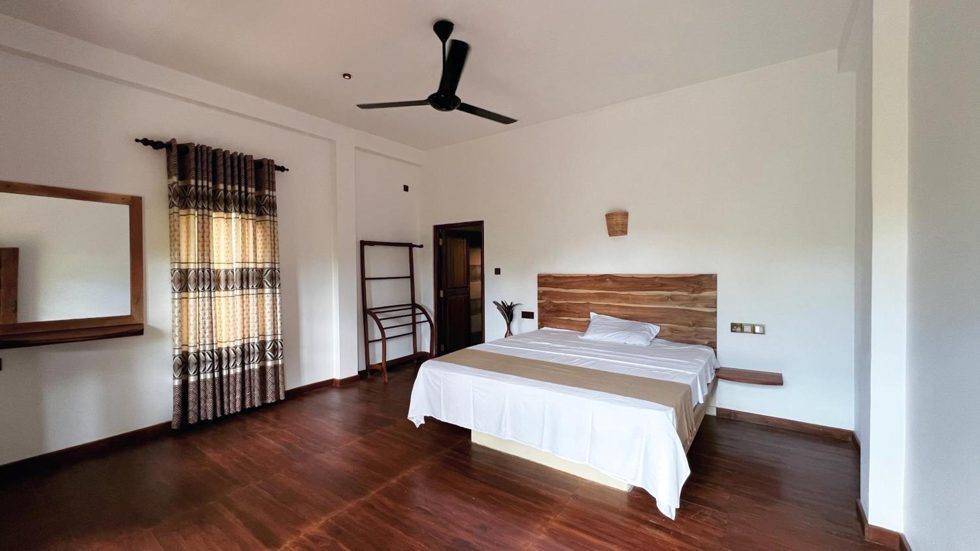 The Lookout Lodge แทนกาลเล ภายนอก รูปภาพ